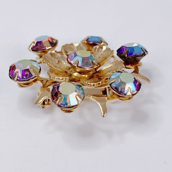 Vintage Mid Century Gold Tone Flower Brooch Purple Aurora Borealis Rhinestones - Picture 7 of 9